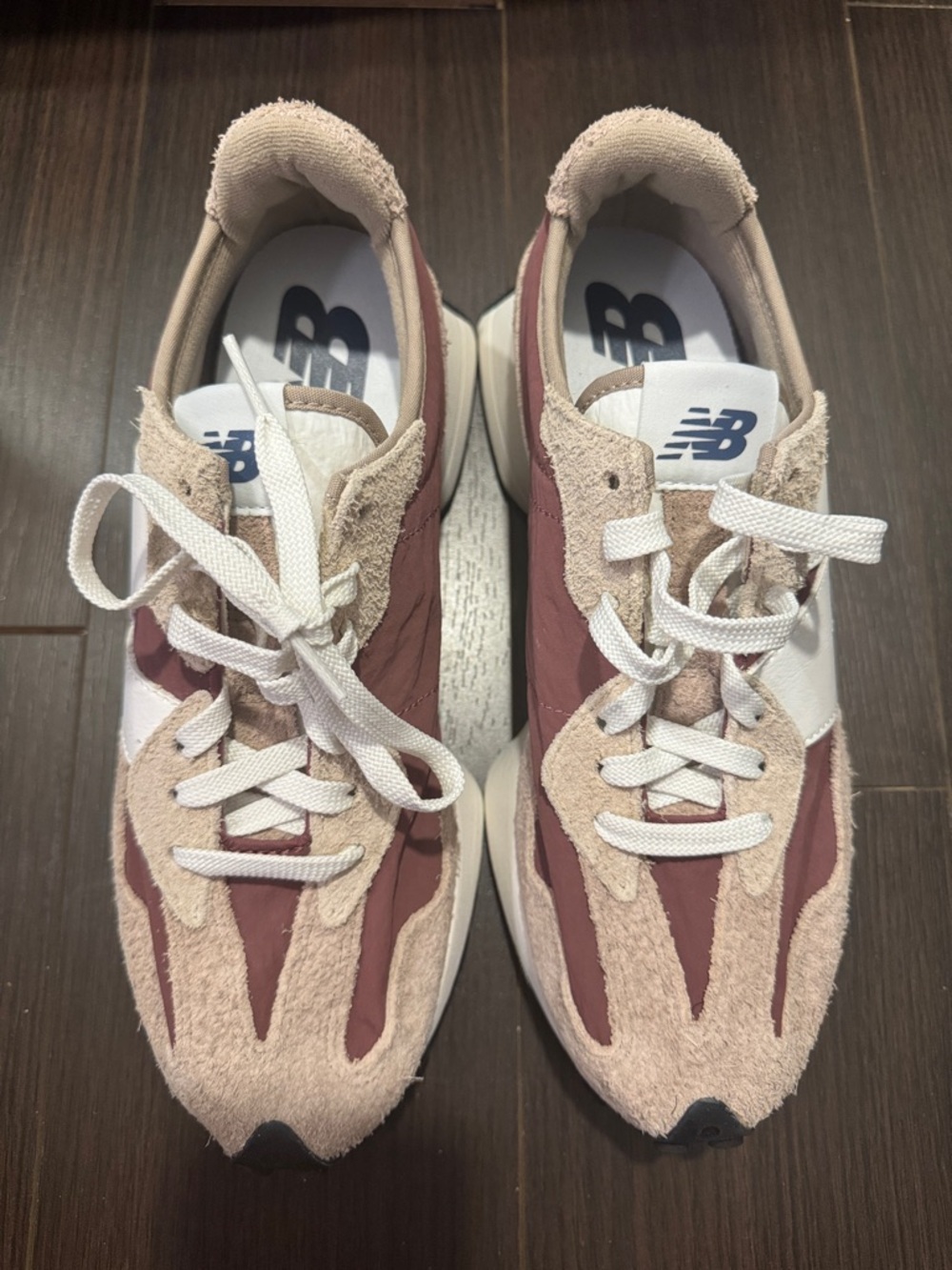 New Balance Men’s “intelligent Choice 327” Sneakers in Mauve and Cream